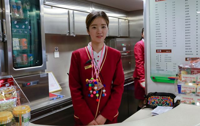 罗平高铁旅游