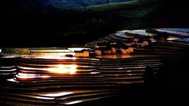 红河