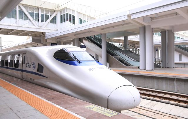 弥勒 高铁