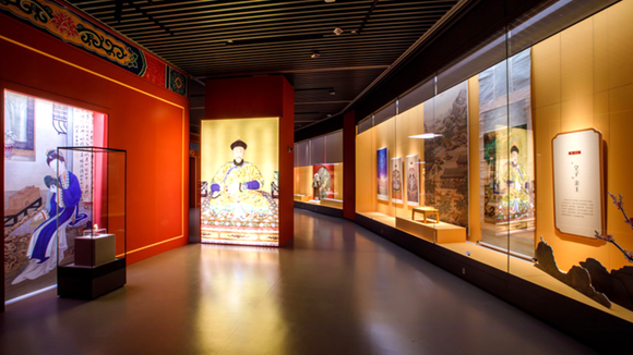 雍正故宫文物首次"到访"上海 图录同步呈现纸上展览"盛宴"_文旅头条