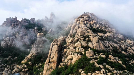 青岛崂山风景区假日旅游严防控开心放心游崂山