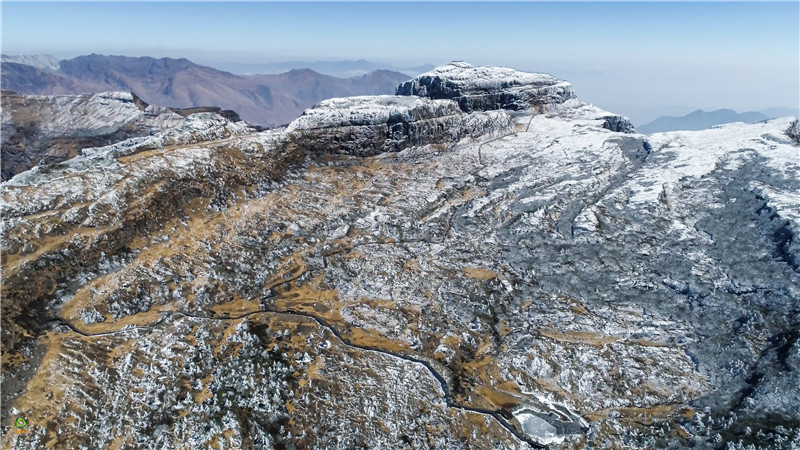 图集航拍轿子雪山雪景