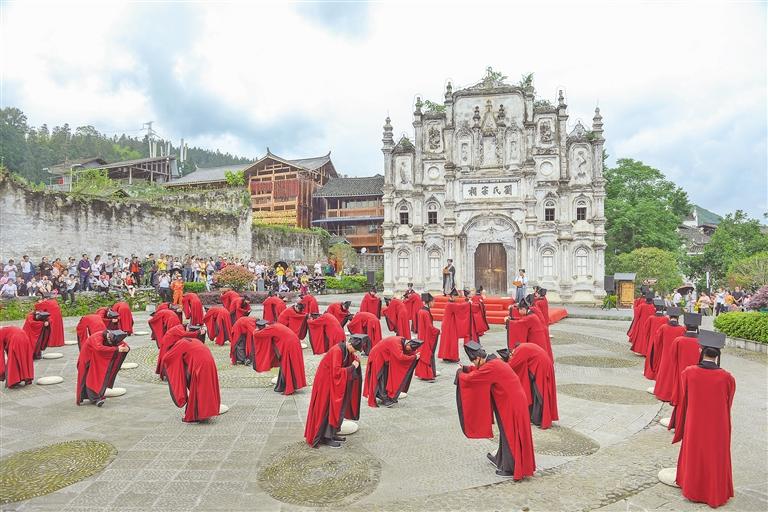 黔东南州第十二届旅发大会在天柱县举行