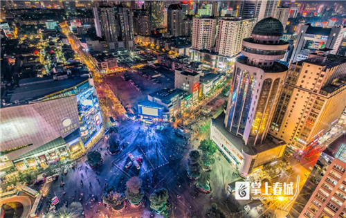 目前,已完成《昆明南屏步行街区域业态优化专项规划方案,进一步推动