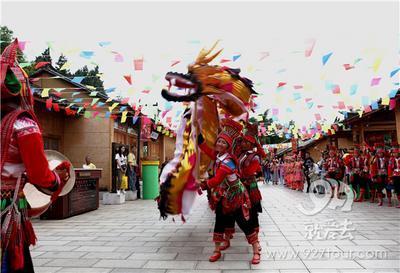 云南民族村以“智慧化+民族风”提升吸引力 前7个月接待游客100万人次