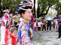 民族村纳西族三朵节