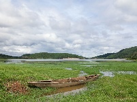 石屏哨冲田园风光