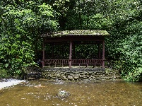 新平石门峡