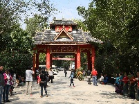 西双版纳中缅第一村