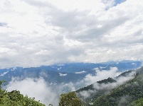 新平石门峡