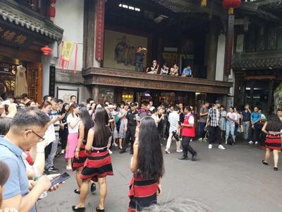 通天木鼓震云霄，佤山非遗进成都