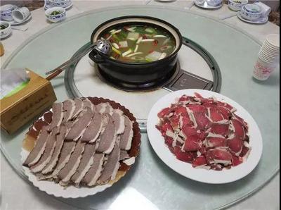 楚雄干巴火锅 让你垂涎三尺
