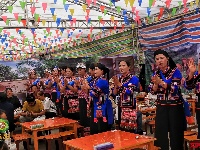磨盘山上取火种  新平欢度火把节