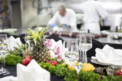 用舌尖感受春夏 昆明华邑酒店推时令菜单