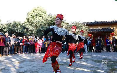 大年初一，云南民族村多彩活动年味浓