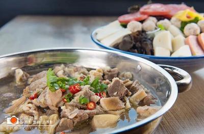 聂远这个“大猪蹄子”交给魏璎珞，老孔雀的烤猪蹄请你来搞定！