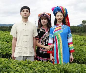 云南茶文化旅游题材微电影《梦回滇红》在临沧凤庆顺利开机