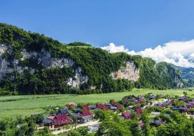 借他山之石，临沧市举行“发展乡村旅游，助力乡村振兴”专题讲座