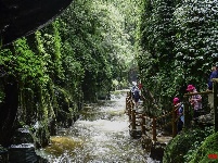 【就爱去新平】新平石门峡 哀牢山上的九寨沟