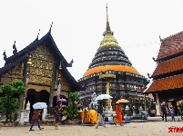 泰国南邦府菩叻南邦銮寺(Wat Phrathat Lampang Luang）