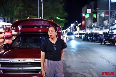 清迈夜市  光影阑珊里的故事