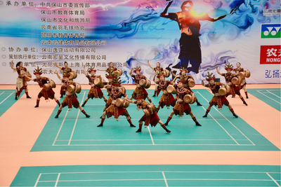 角逐冠军！2019“一带一路·七彩云南”云南-东盟全民羽毛球争霸赛激情上演