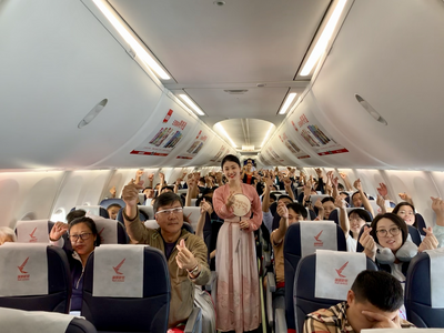 千里共婵娟 瑞丽航空中秋特色主题航班邀你回家团圆