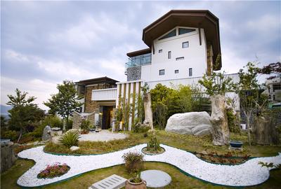 入住山间美宿，邂逅宁静大理