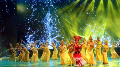 吃长桌宴、看斗牛斗羊表演…… 国庆嵩明苗族文化旅游节大有玩场