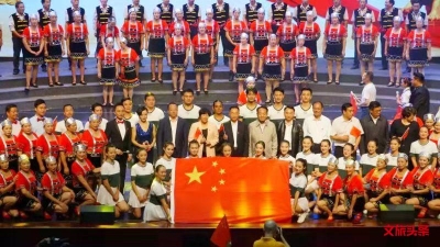 新歌颂祖国，临沧市举行庆祝中华人民共和国成立70周年文艺晚会
