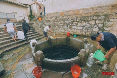 【就爱去红河】红河美食有“两宝”，石屏建水豆腐好，各来一份，正好！
