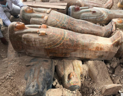 照片曝光！埃及出土20副保存完好色彩明亮古代棺木