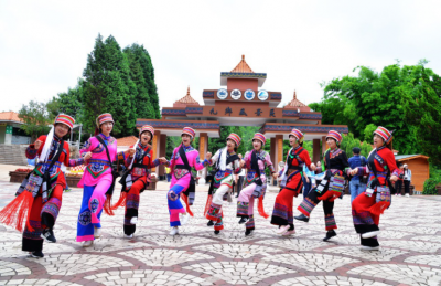 “打卡”云南七大热门景区  玩嗨十一假期