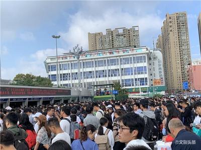 国庆黄金周  云南铁路多项运输数据刷新纪录