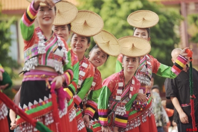 “迎宾仪式”打头阵     2019“花腰霓裳”服饰靓装大赛今晚启幕