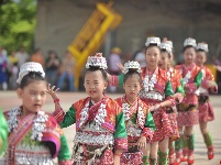 【就爱去新平】2019新平“花腰霓裳”服饰靓装大赛启幕