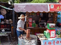 【就爱去昆明官渡】官渡古镇 吃粑粑甩米线