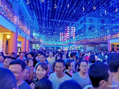 【就爱去红河】石屏文旅特色主题街区开街啦，异龙湾“星光集市”等你来