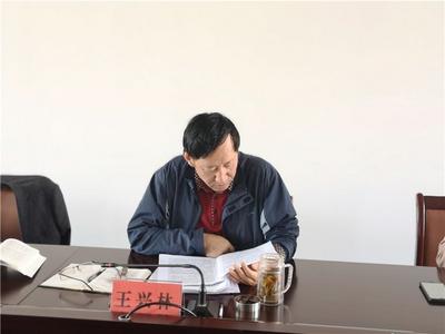 学习宣传贯彻党的十九届四中全会精神，坚决彻底全面肃清秦光荣流毒影响——楚雄州文旅局召开主题教育集中学习暨党组理论中心组学习会议