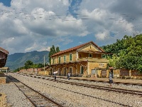 【就爱去蒙自】在碧色寨火车站感受“芳华”