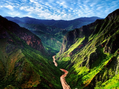 易门县——铜都美誉，瓷器之乡