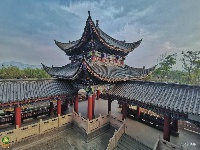 【就爱去隆阳区】雄伟壮观的青华海永子楼