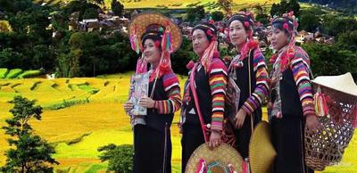 【红河人游红河·进行篇】假期转瞬即逝，还不赶紧抓住州庆的尾巴，去尽情享受“诗和远方”