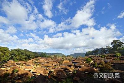 临沧翁丁葫芦小镇：做强民族文化品牌 彰显民族风情小镇特色