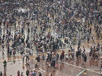 【就爱去西双版纳】泼水狂欢庆傣族年