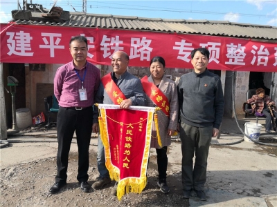 拆！昆明工务段11月以来拆除15处影响高铁安全违章建筑