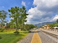 【就爱去蒙自】在碧色寨火车站感受“芳华”