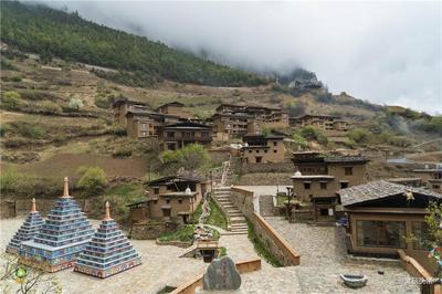 【就爱去香格里拉】巴拉格宗 山之巅 景至美