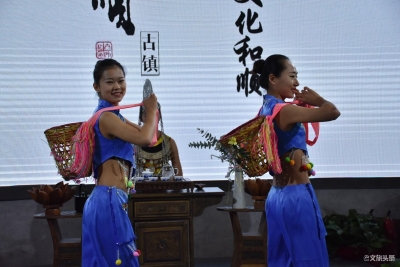 品茶 制纸 赏玉石 旅交会上和顺古镇展区真热闹