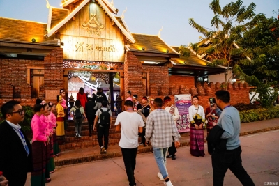 云南省旅游景区协会会员大会景区代表走进告庄西双景考察